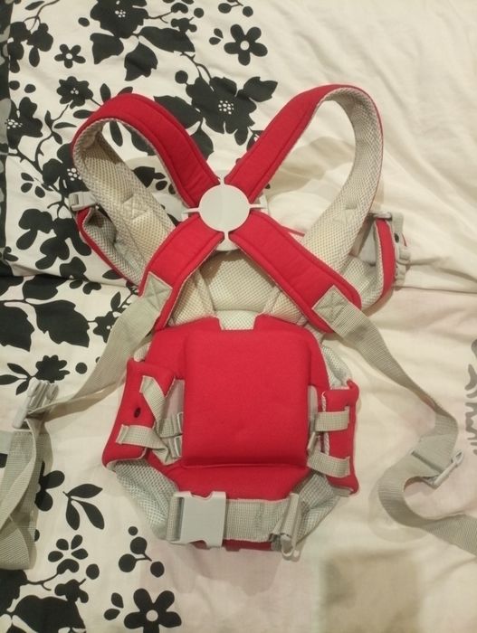 Кенгуру Lorelli Traveller червен