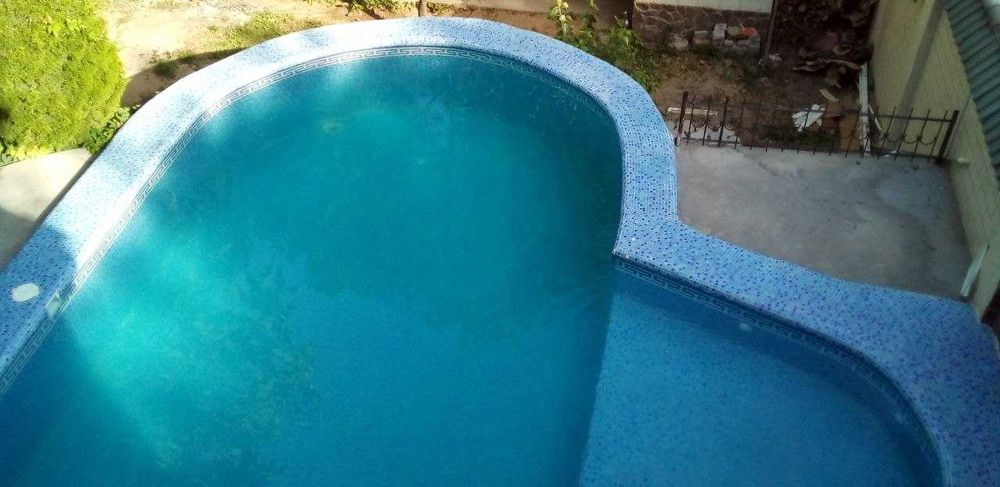 Чарвак,Продаётся дача 6 соток, 5 комнат, 2 этажа.