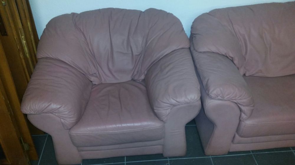 Продавам Италиански диван естествена кожа.ПРОМОЦИЯ!!!