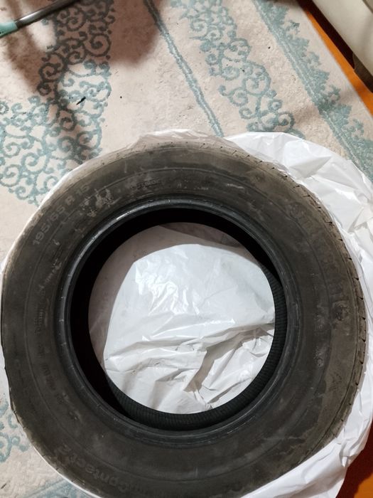 Продается летние шины Continental