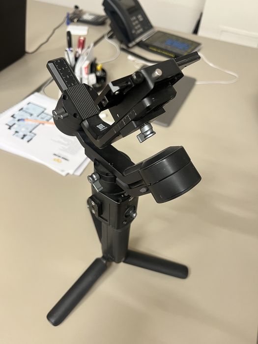 Электронный стабилизатор