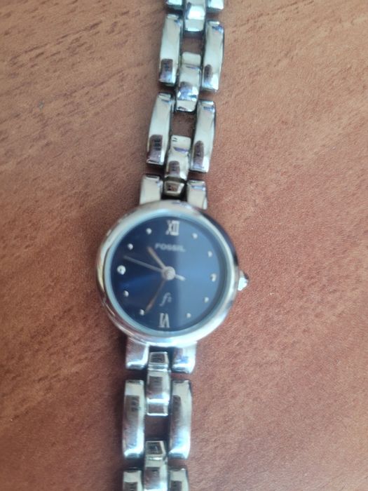 Дамски часовник  ...