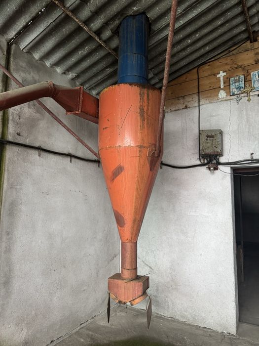 Moara porumb + uruitor