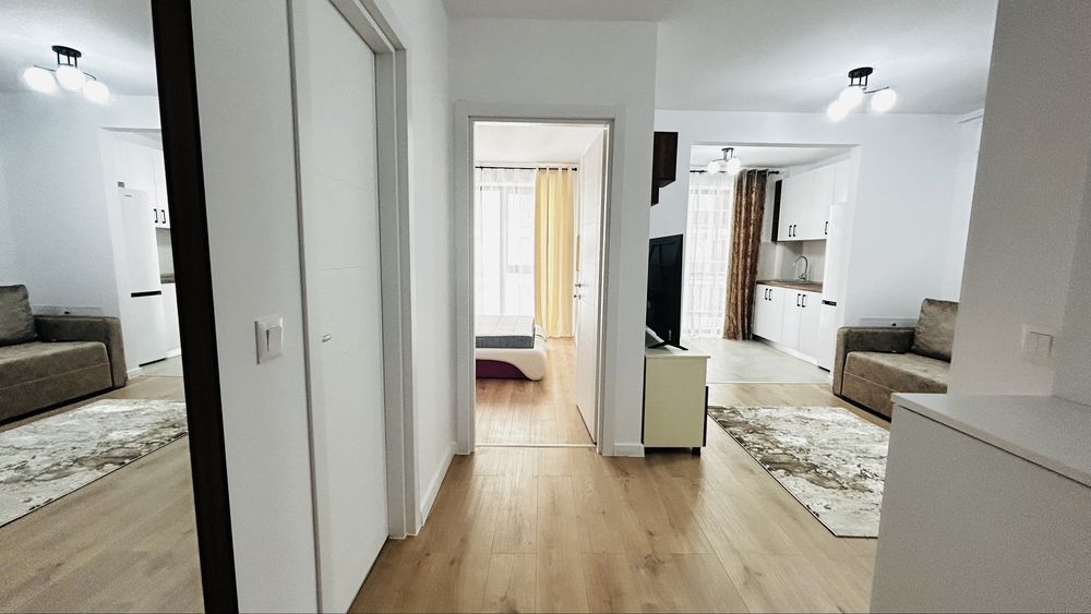 2 camere Titan Hils Titanium-Nicolae Teclu