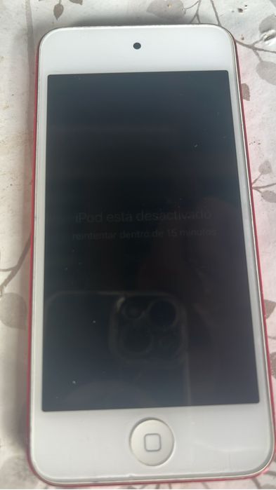 Vand iPod Touch 5 Red 32gb