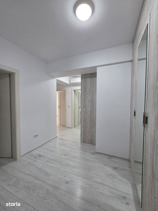 Apartament de vânzare et 3, bloc Libertății, lângă Parcul Libertății