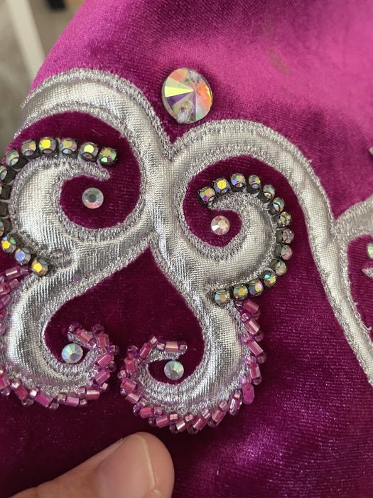 Продам бешпент от Алия Туман ателье