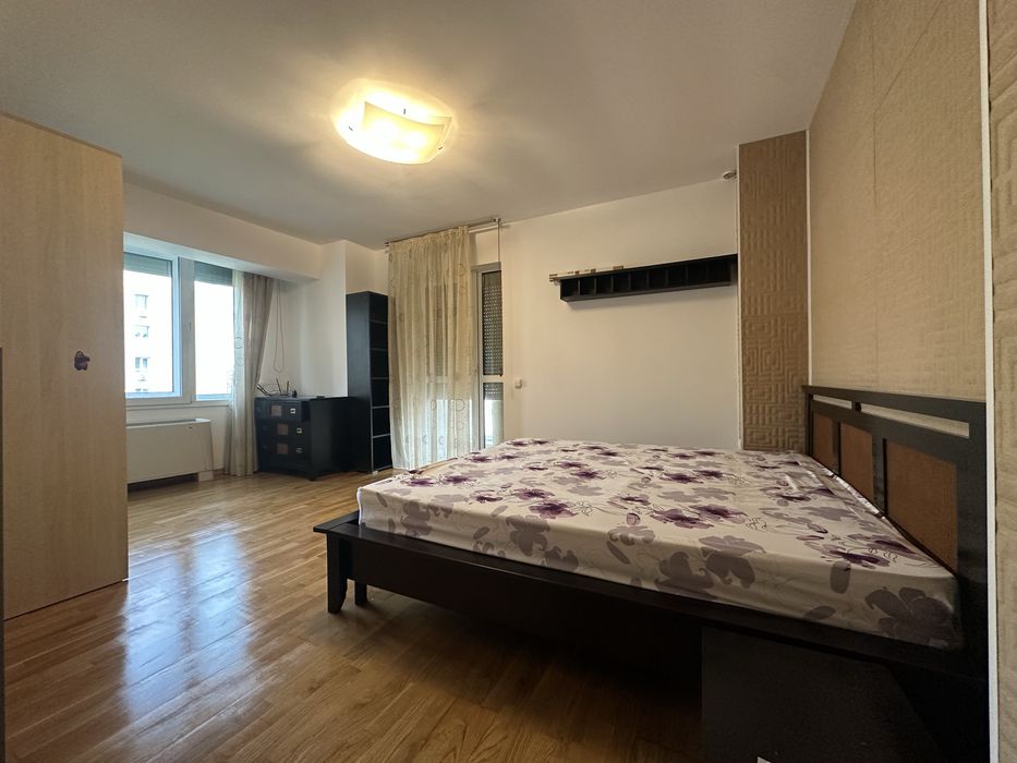 Inchiriere apartament 4 camere