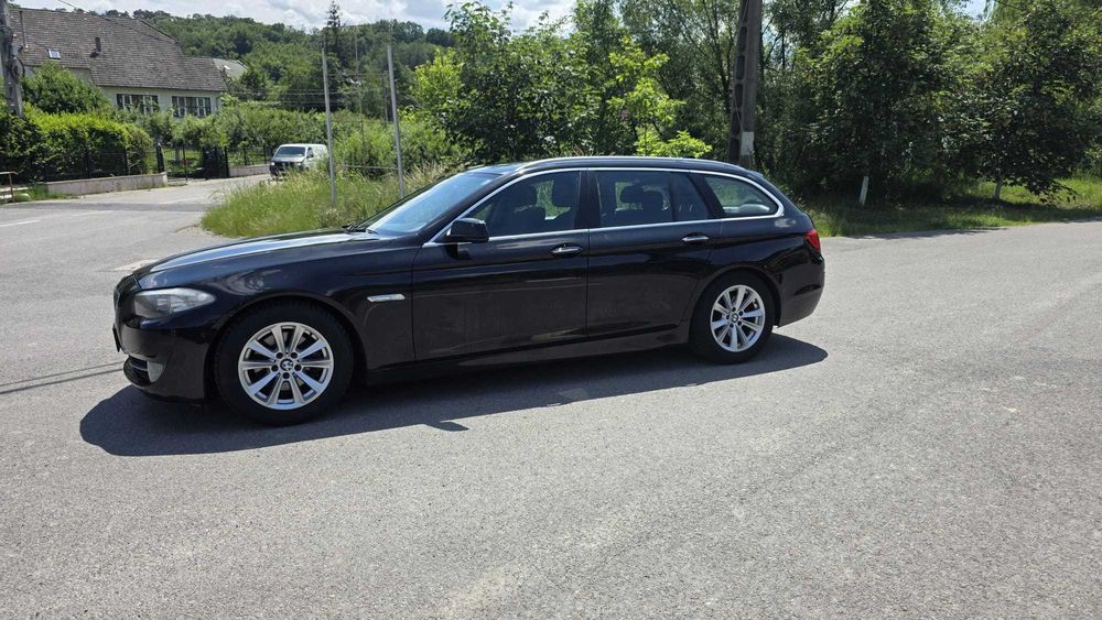 BMW 5 Series 2011 — imagine 2