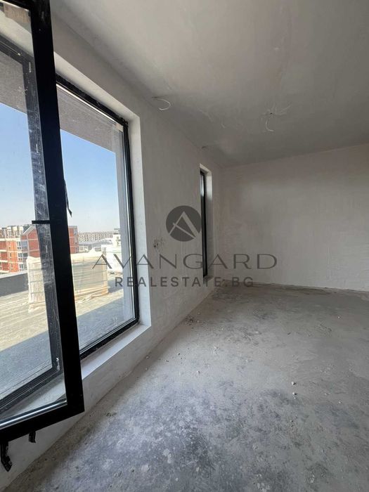 оф.25437 АКТ 16! Тристаен панорамна гледка/ Алати