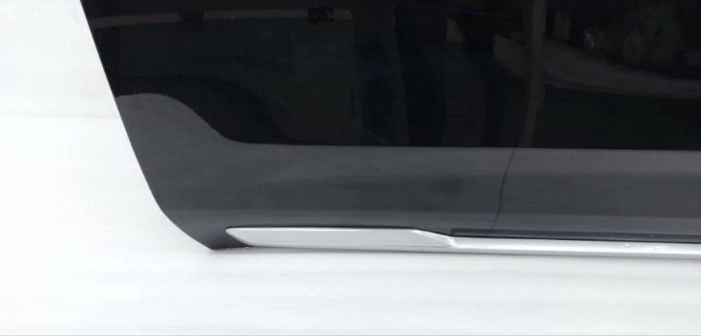 Дверь передняя левая Cadillac Escalade 5 L87