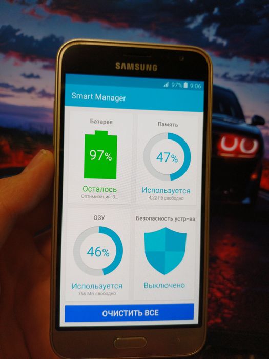 Телефон Samsung Galaxy J3 (2016)
