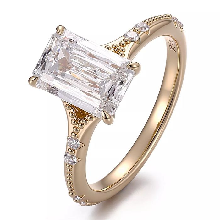 Кольцо муасанит новое