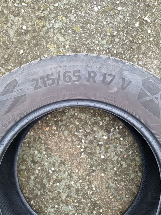 Anvelope 215/65/17 Continental de vară