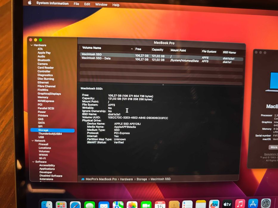 MacBook Pro A1708 отличен