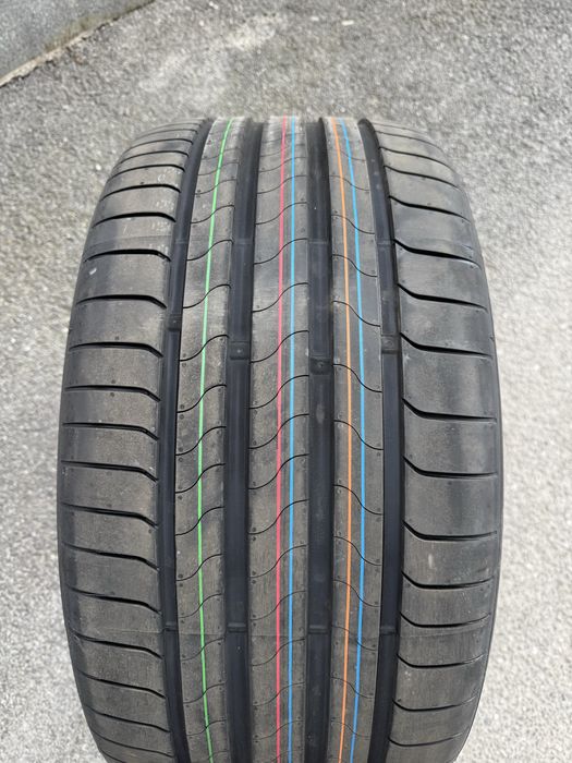 275/35/20 Bridgestone