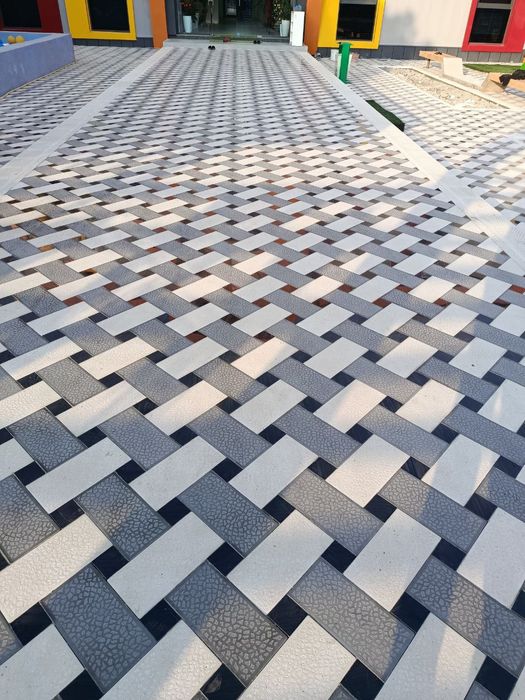 Брусчатка (мустаҳкам ва сифатли)