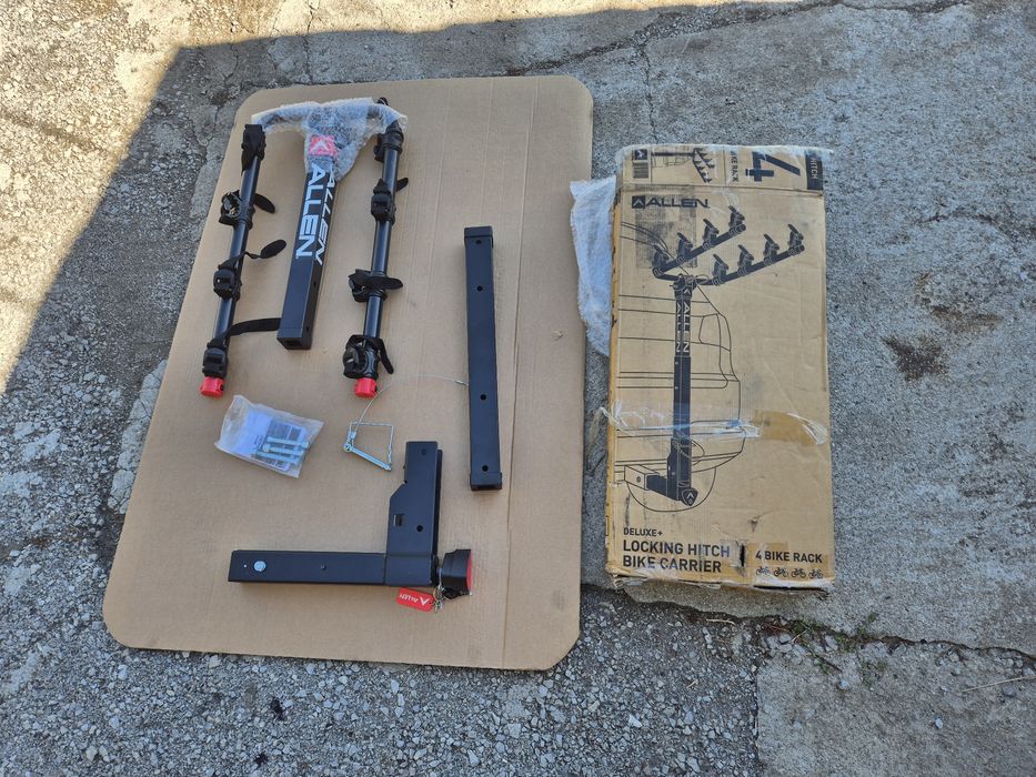 Стойка за колела за монтаж на теглич.