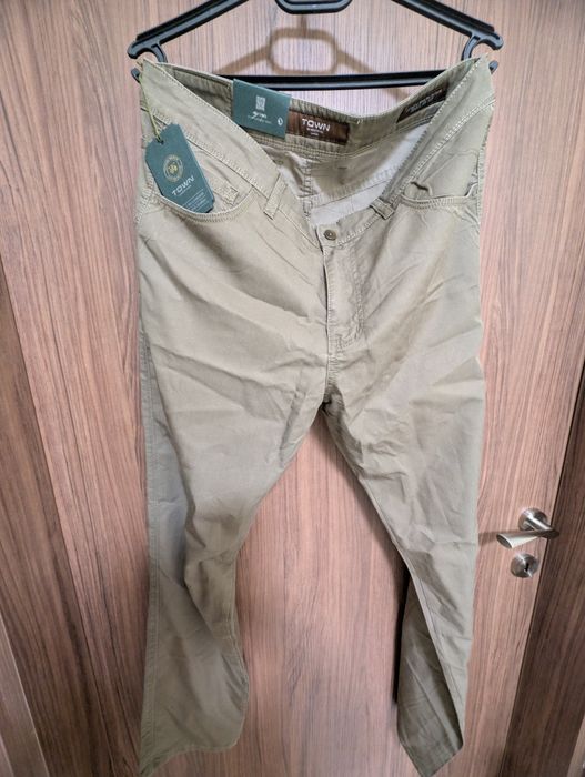 Мъжки панталон в сивозелен цвят