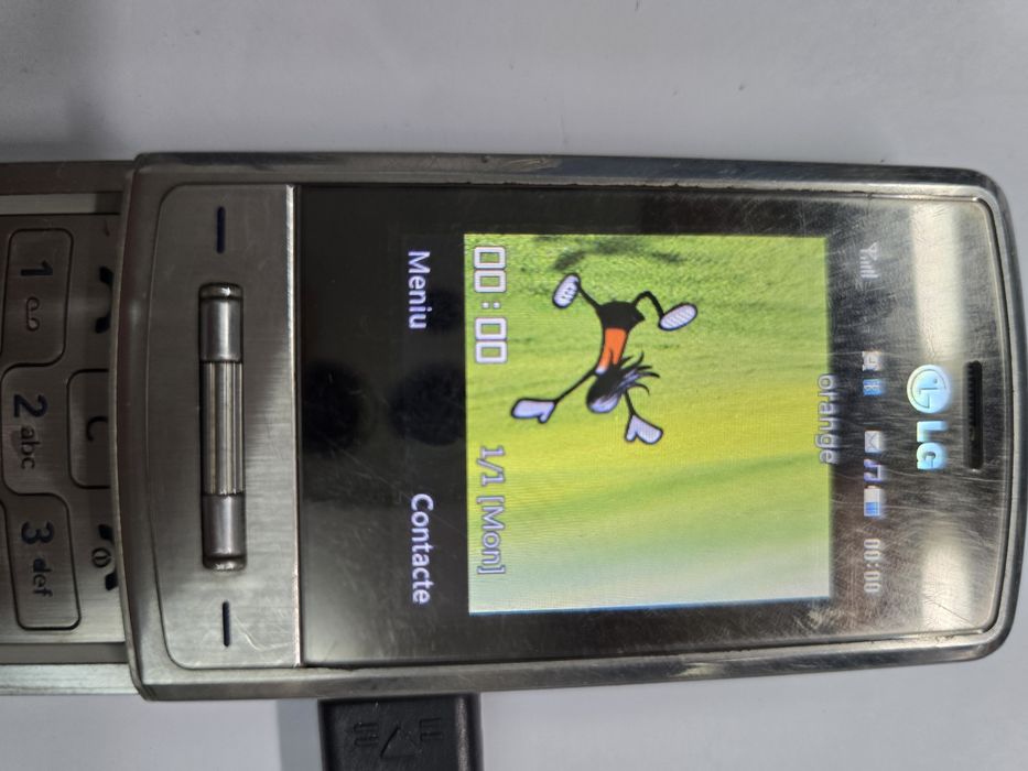 Telefon Colectie: LG KE970 Shine var. 1