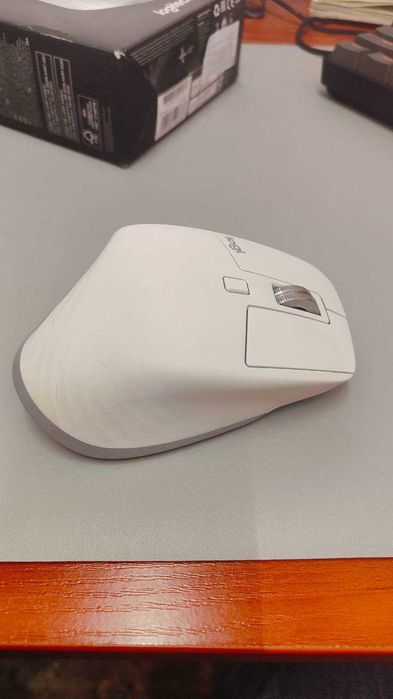 Мышь logitech MX MASTER 3S