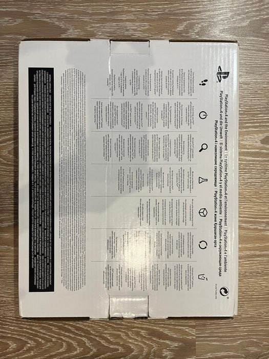 Плейстейшн 4 (PS4)