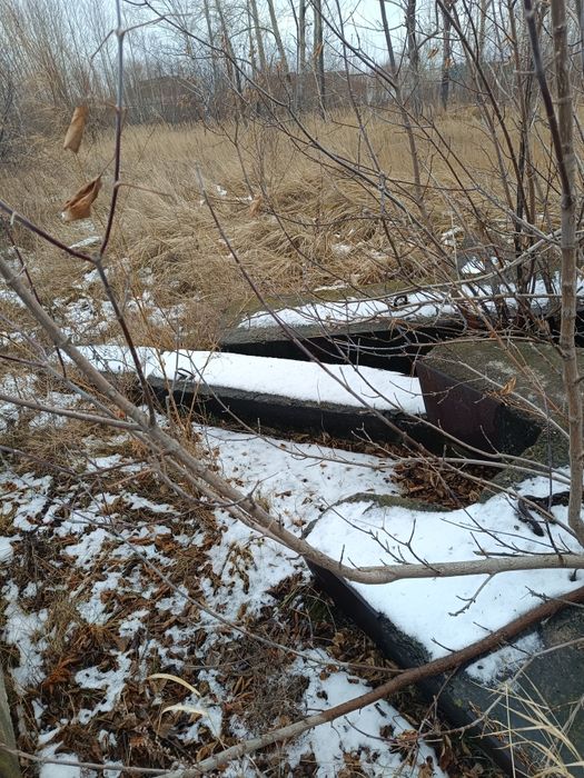 Блоки железобетонные 7 шт