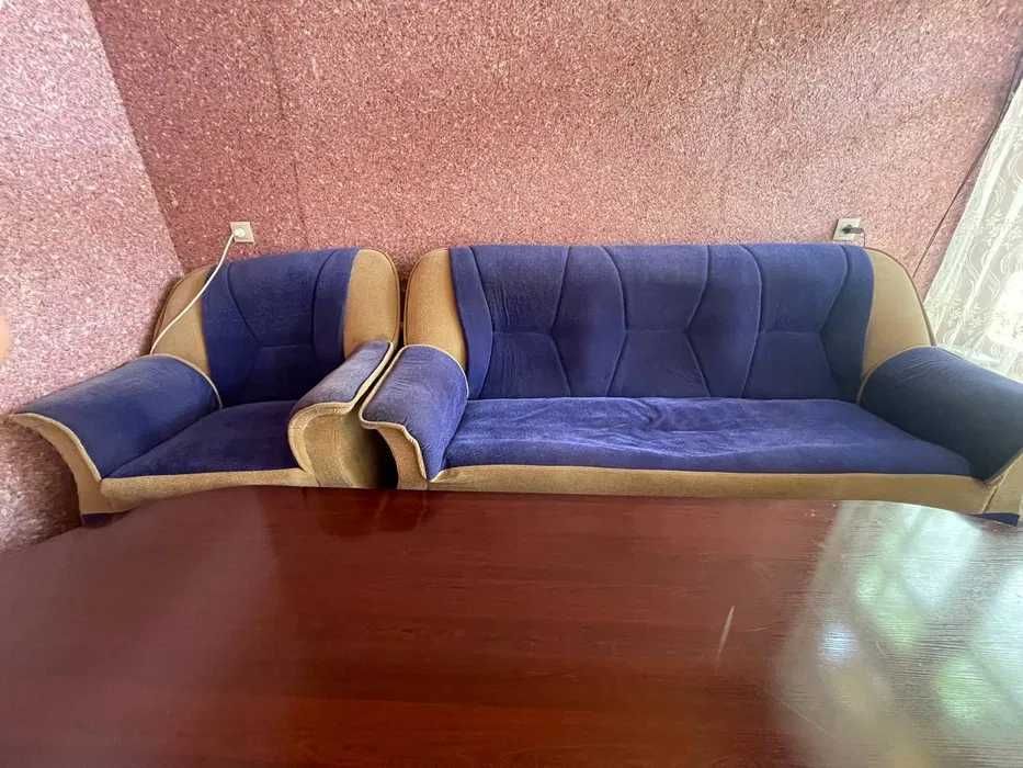 1 та диван билан 2 та кресло