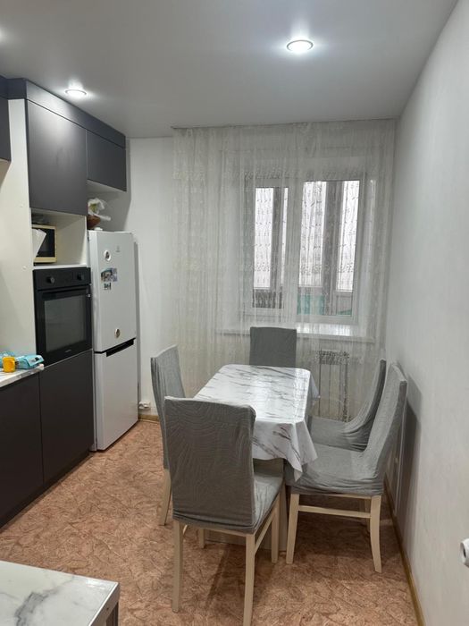 Продам 2 х-ком квартиру