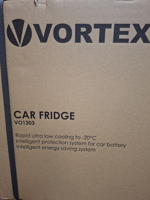 Frigider auto nou 12V cu compresor 27L, garantie 4 ani