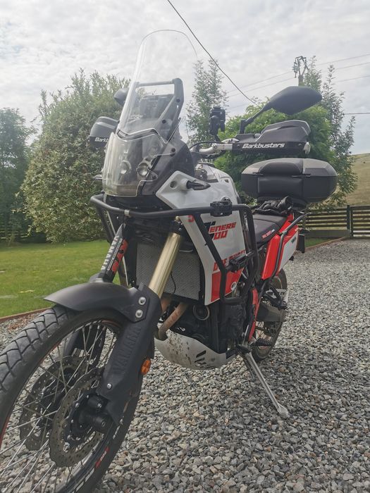 Vând yamaha tenere 700
