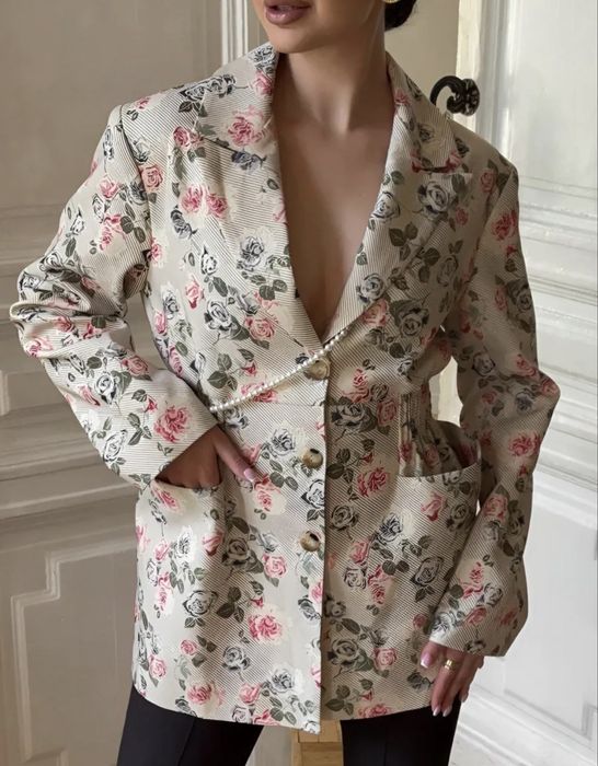 Продам женский пиджак