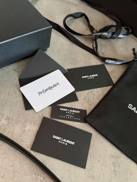 Curea Saint Laurent