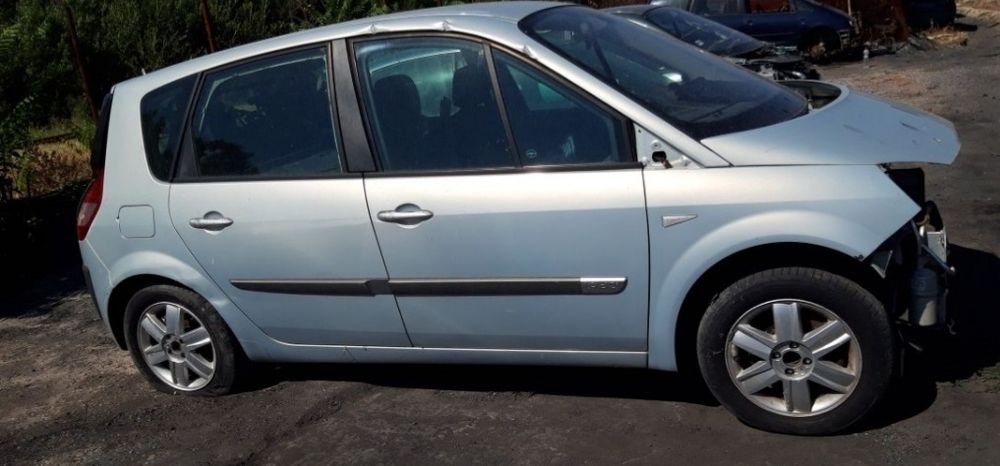 Рено Megane Scenic 1,9 DCI 2004
