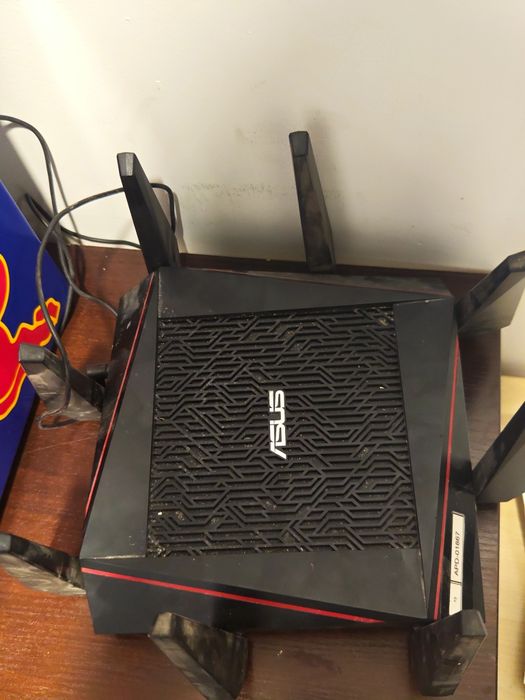 Игровой роутер Asus rt ac5300