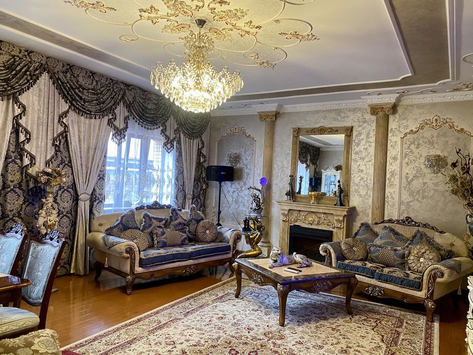 Дом 270 кв, 7 комнат