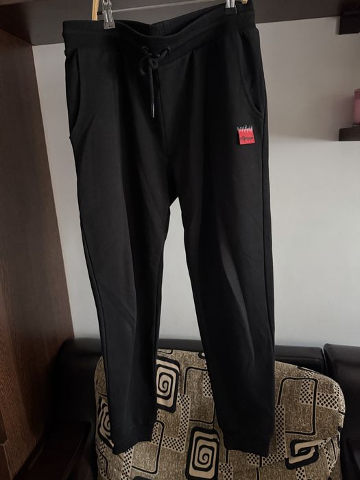 Pantaloni de trening Ellesse