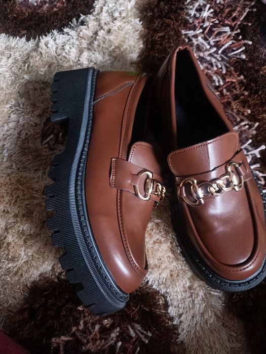 Vând Încălțăminte Damă