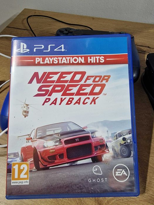Плейстейшън  4Слим 1 TB