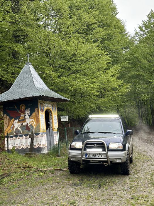 Suzuki grand vitara 2.5 benzina