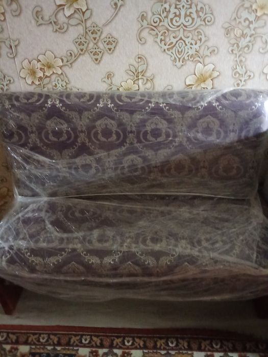 Диван уголок кухонный