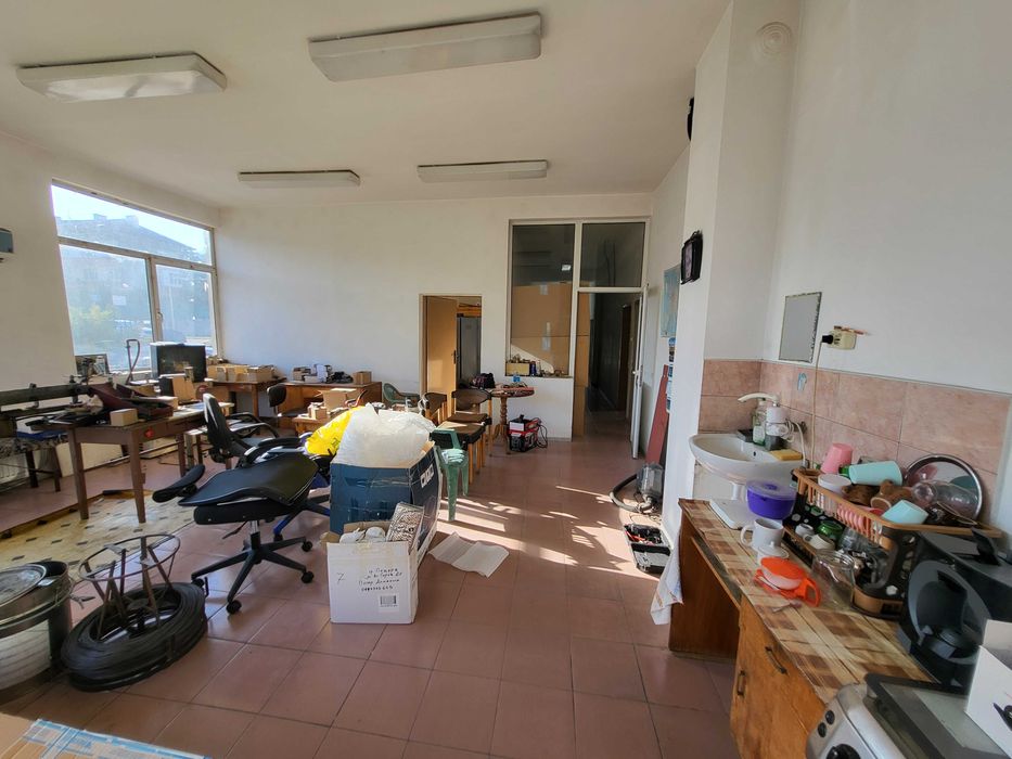 Продава се Промишлена сграда в Пещера - 500 кв.м за 800 €/кв.м - Снимка #8