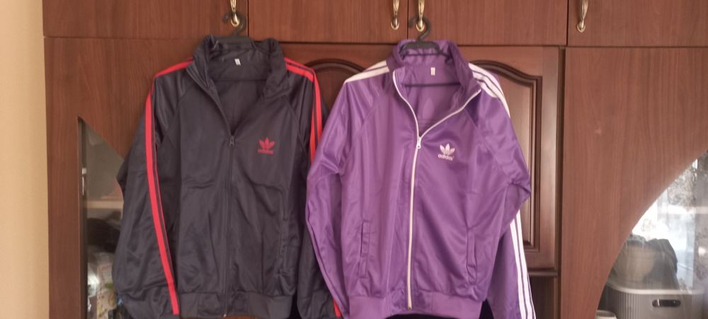 Продавам Нов екип и Нови туники и блузи и Горни анцузи