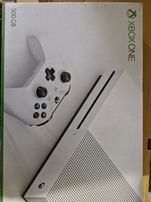 Продавам Xbox one s + Forza horizon 5