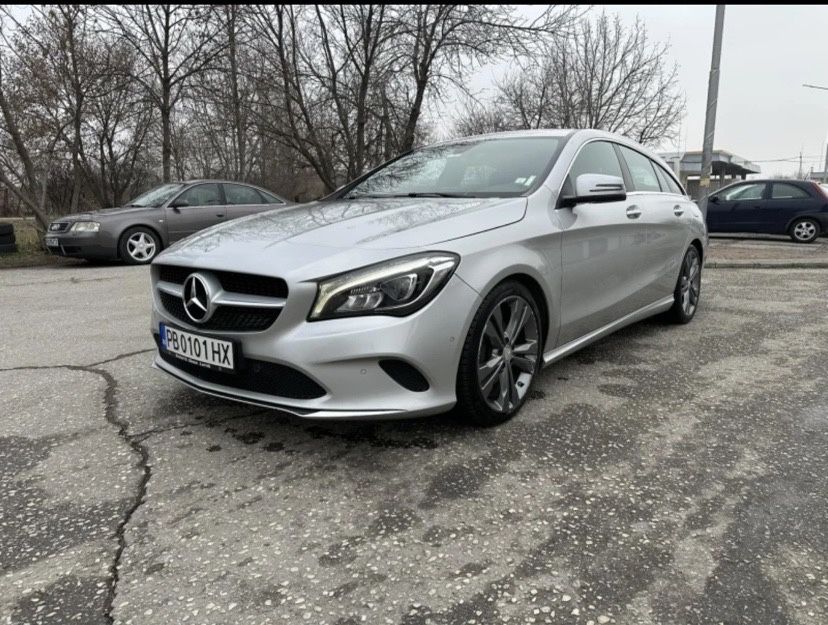 Mercedes CLA200 Топ състояние Топ кола