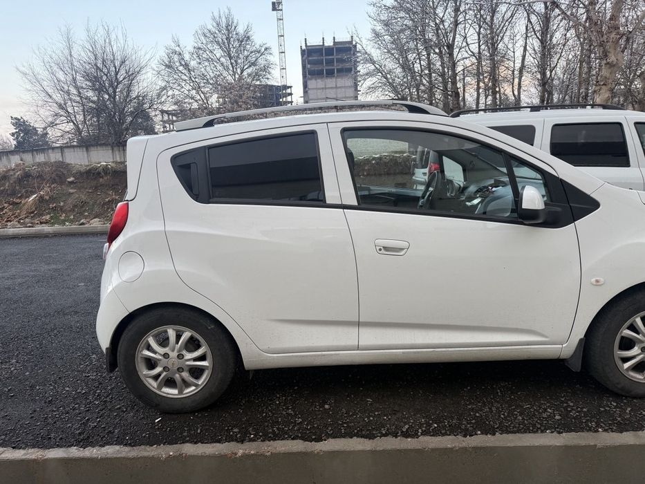 Продаётся автомобиль спарк