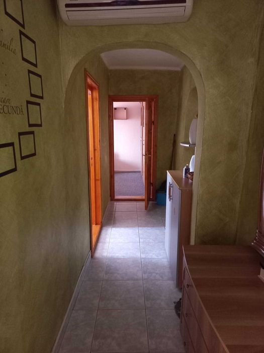 Vând ap 3 camere  FOCSANI