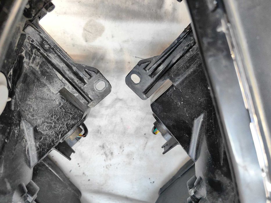 Оригинални фарове Тойота Рав 4  Toyota Rav 4 Led