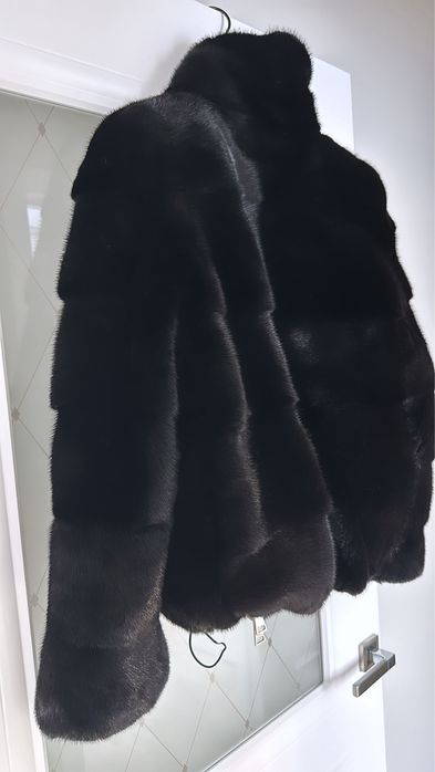 Бомбер из скандинавской норки