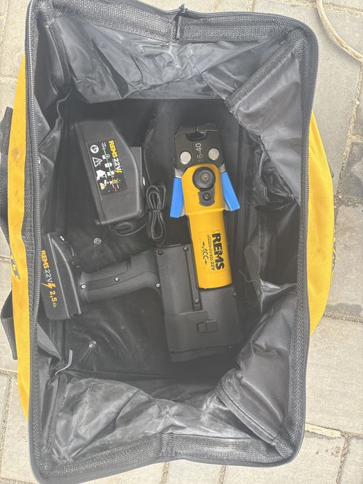 Vind presa Rems AkkuPress22V
